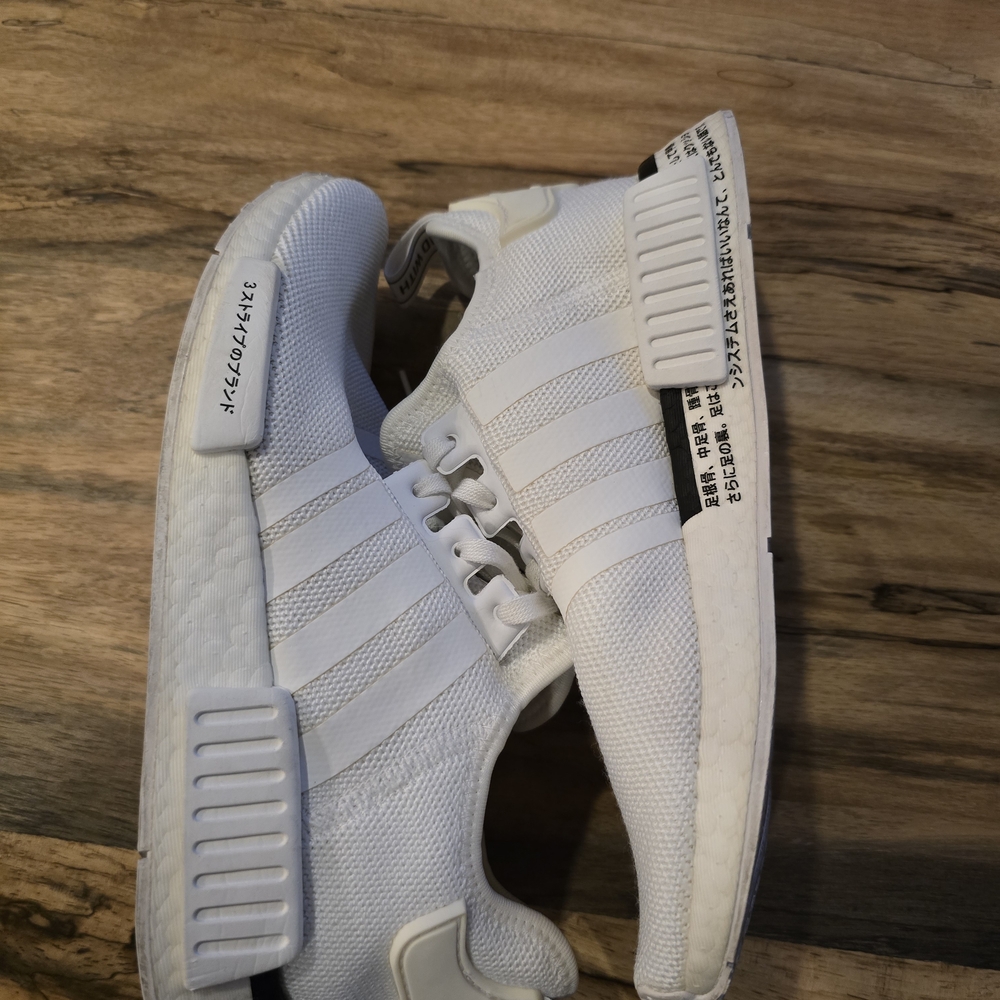 Adidas NMD R1 - Picture 4 of 6
